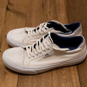 Vans Court Size 9 White Canvas